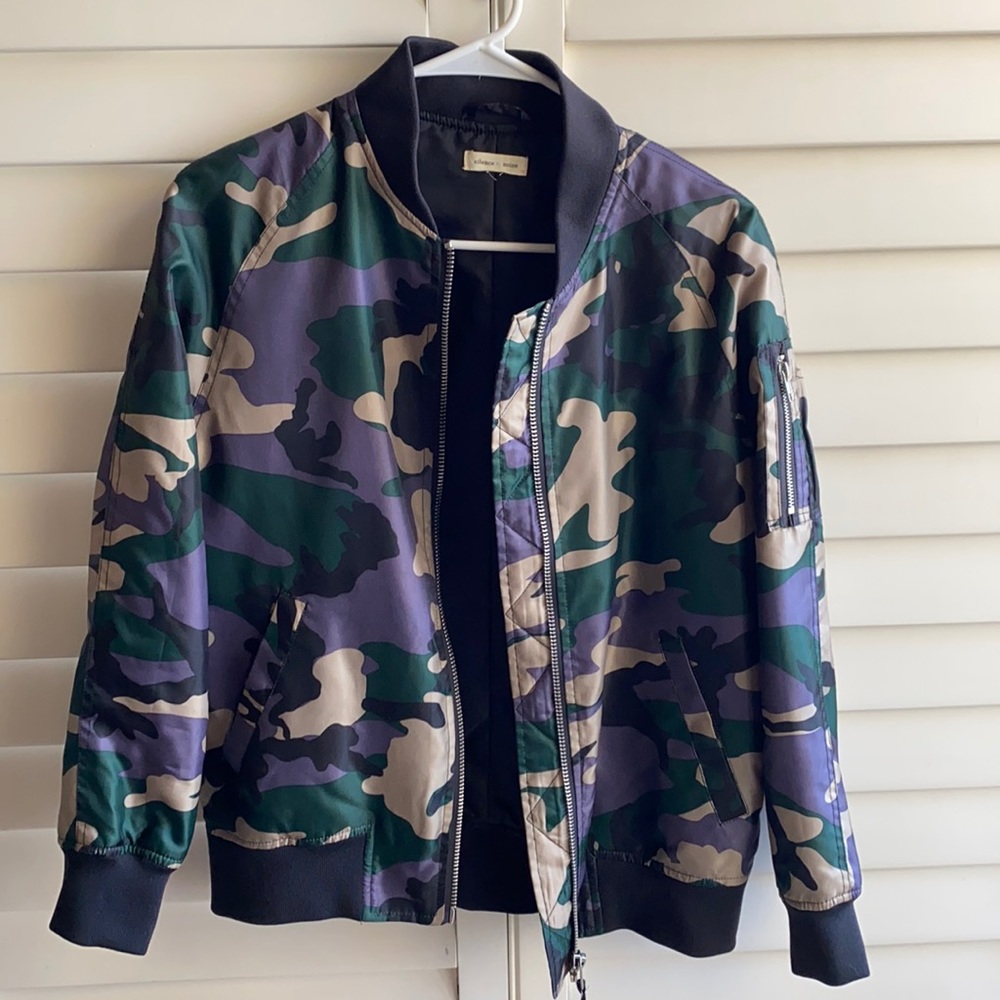 Camo bomber jacket